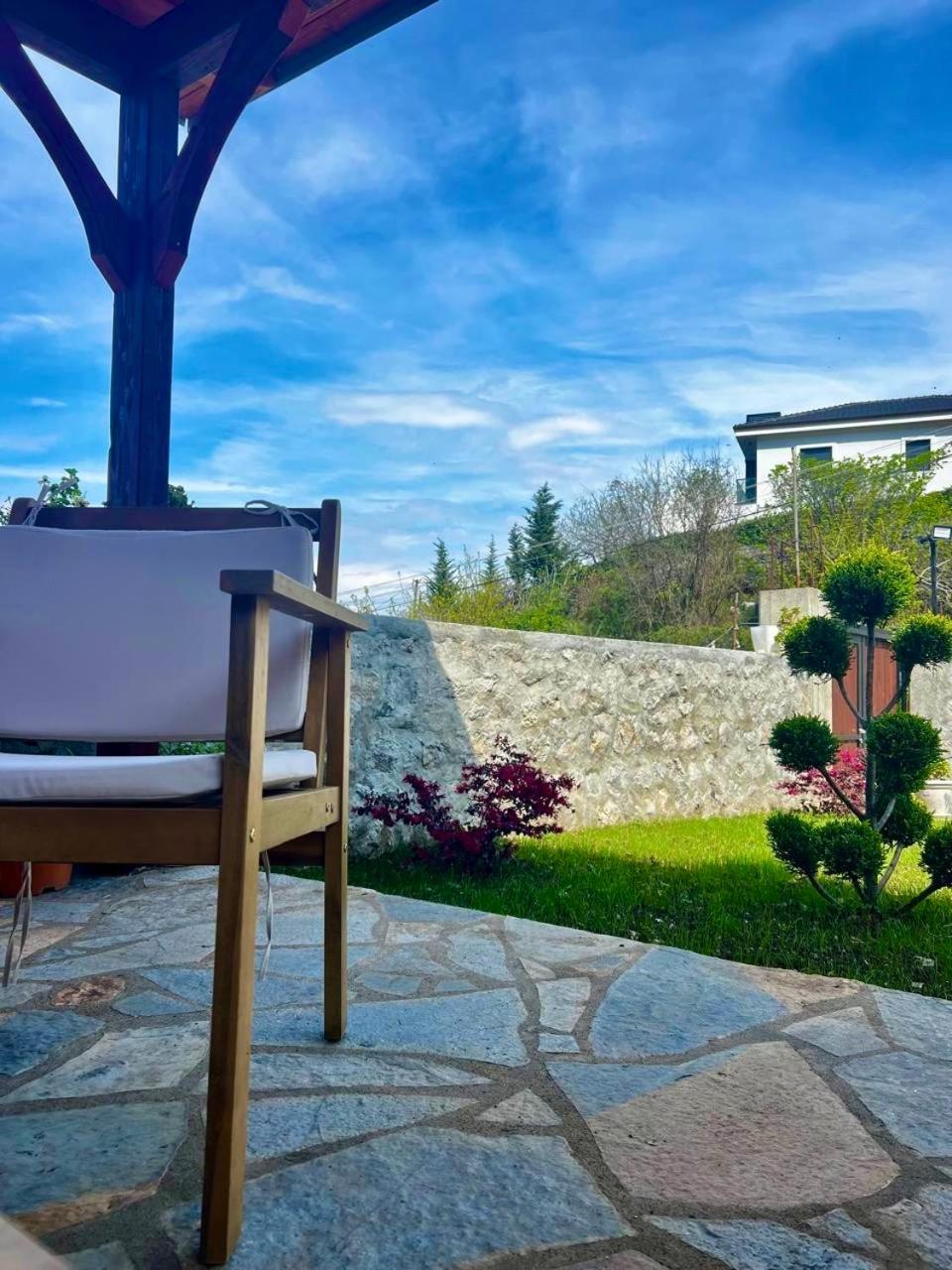 Aloha House Hotell Shkodër Eksteriør bilde